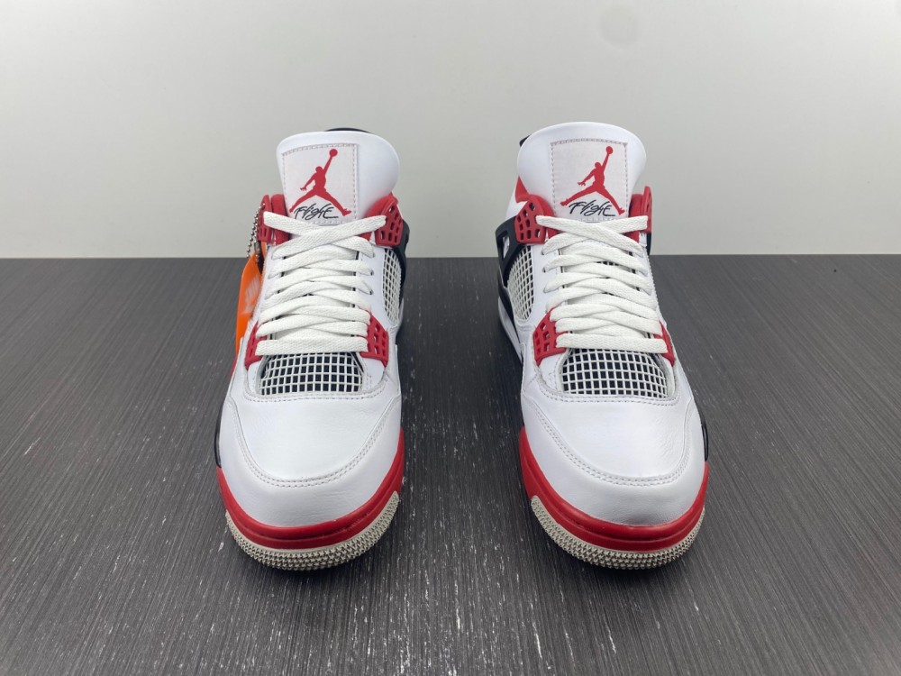 Jordan 4 Retro Fire Red (2020)