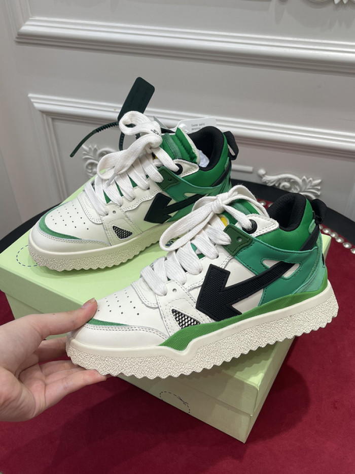 OFF-WHITE SNEAKER