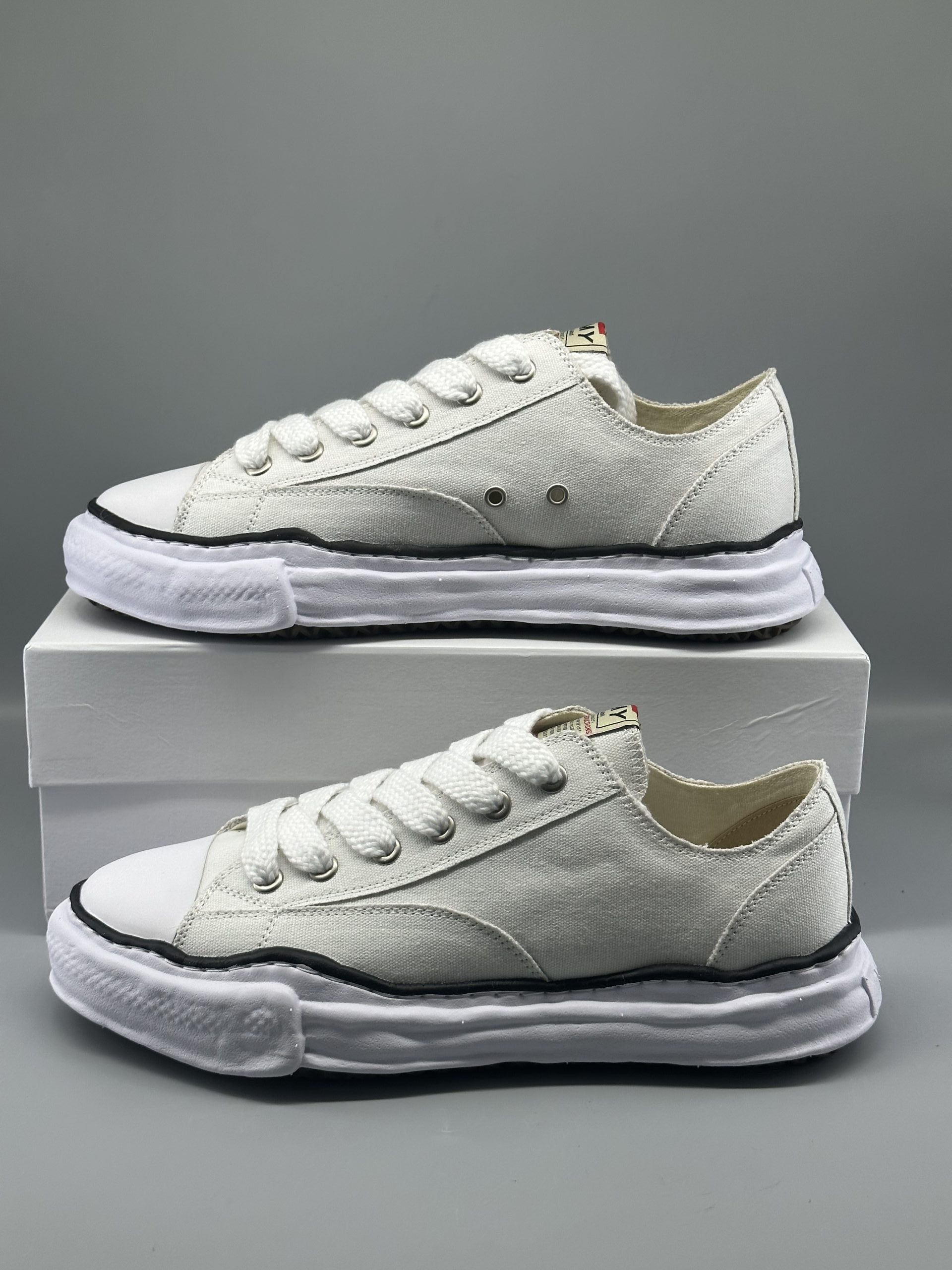 Maison Mihara Yasuhiro Hank