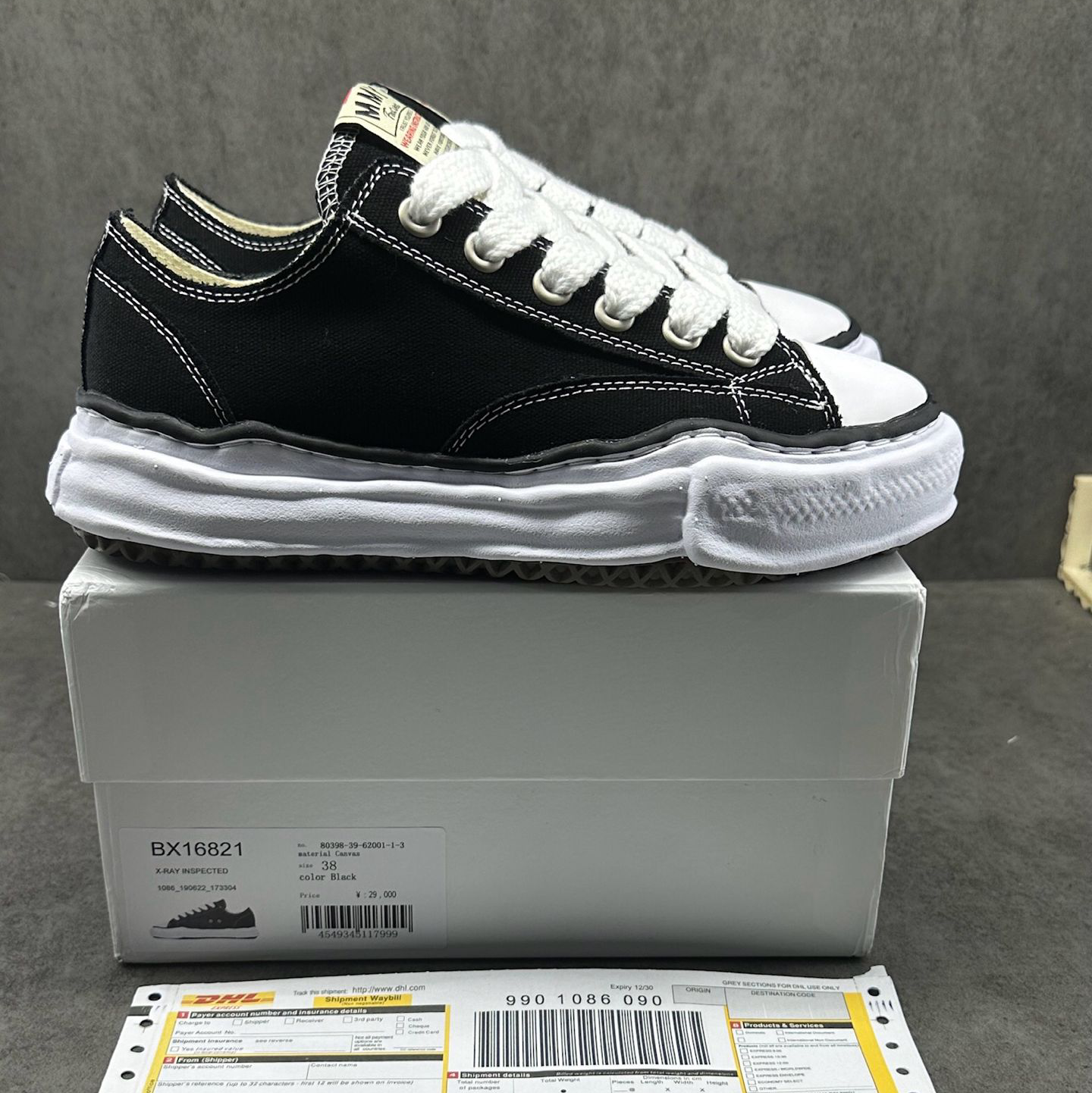 Maison Mihara Yasuhiro Hank OG Sole Canvas Low Black