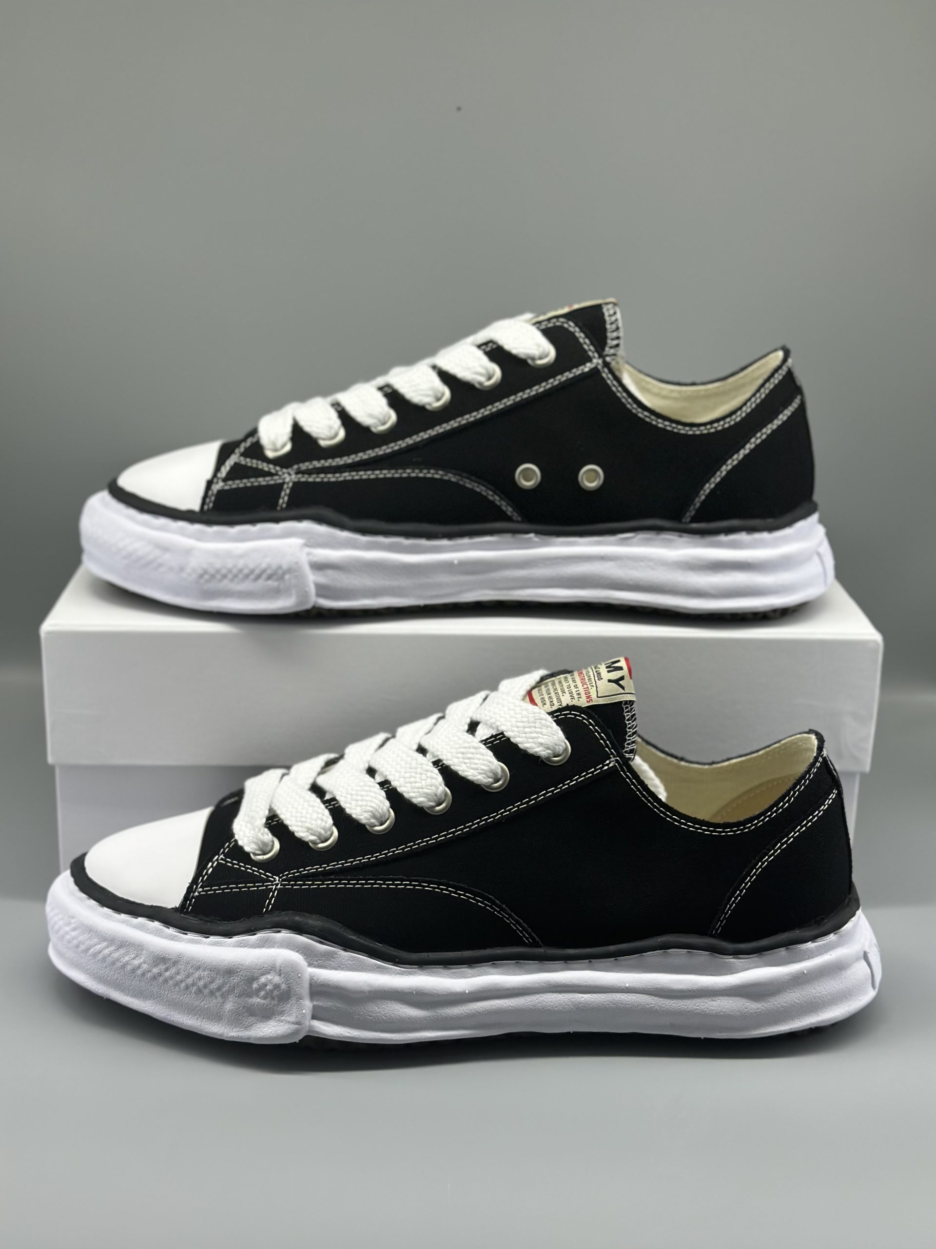Maison Mihara Yasuhiro Hank OG Sole Canvas Low Black