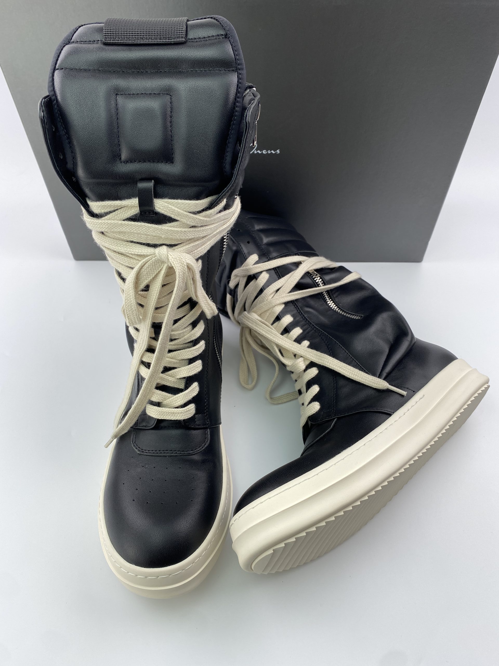 RICK OWEN.S SNEAKER