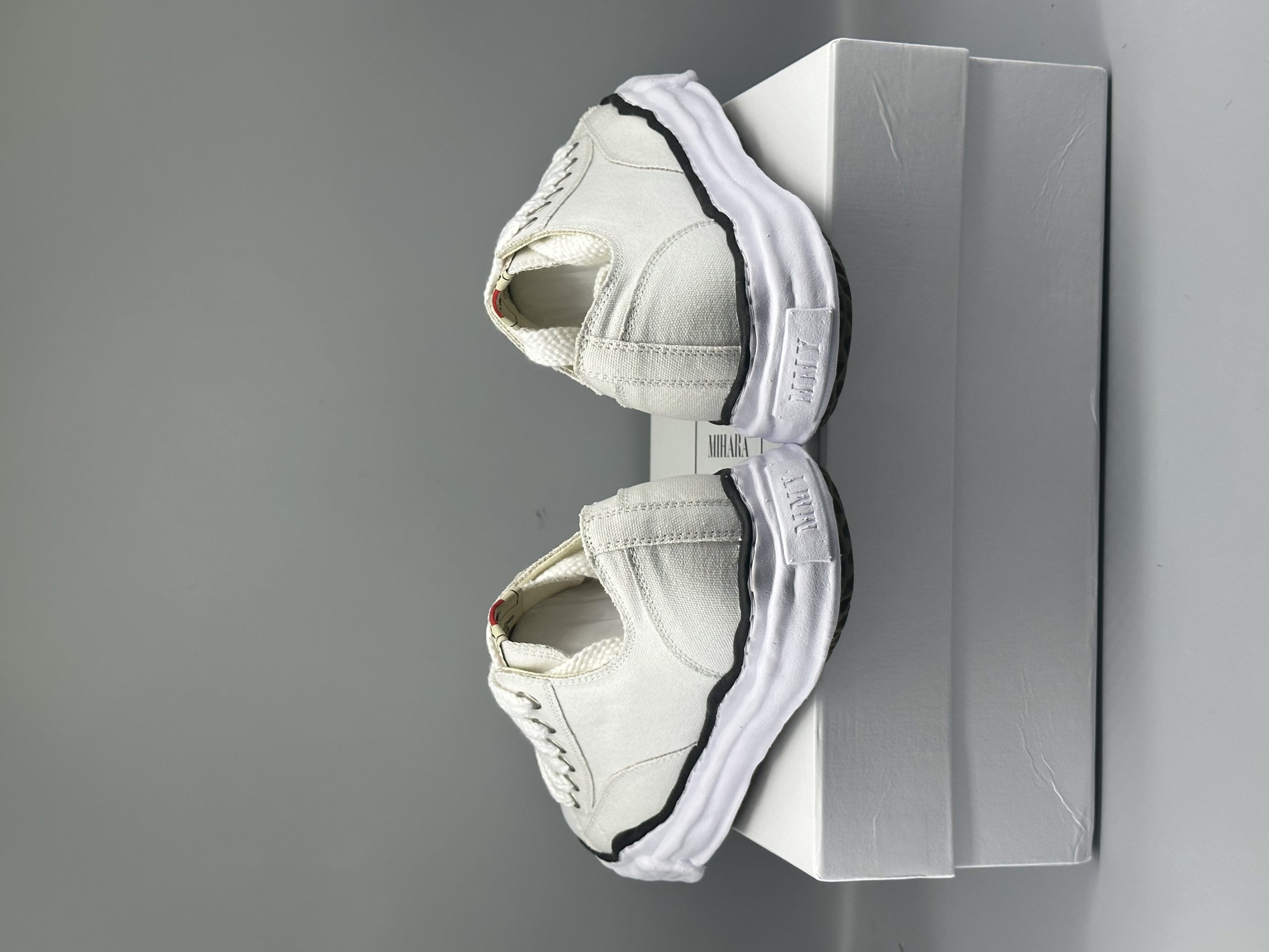 Maison Mihara Yasuhiro Hank