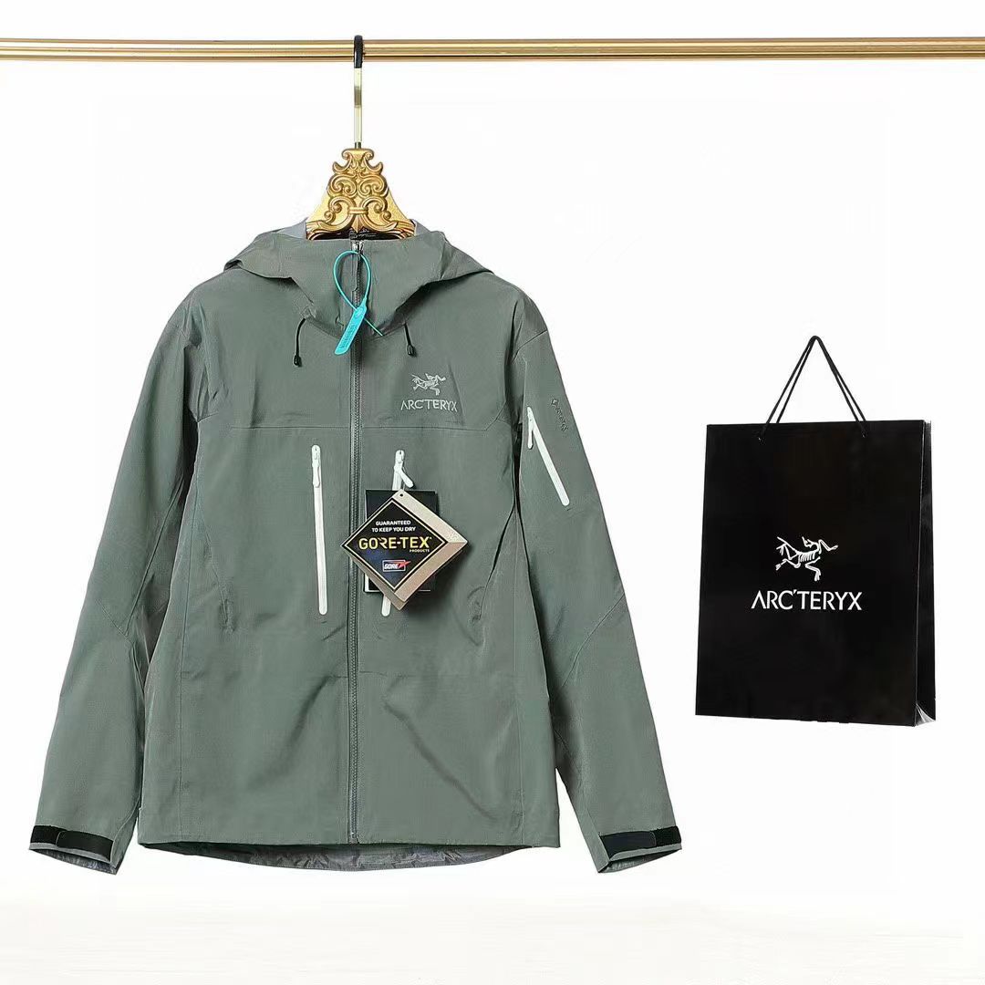 ARC TERYX COAT