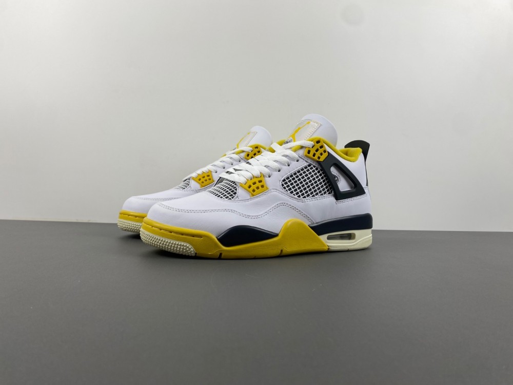 Jordan 4 “Vivid Sulfur”