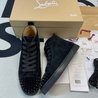 CHRISTIAN LOUBOUTIN SNEAKERS