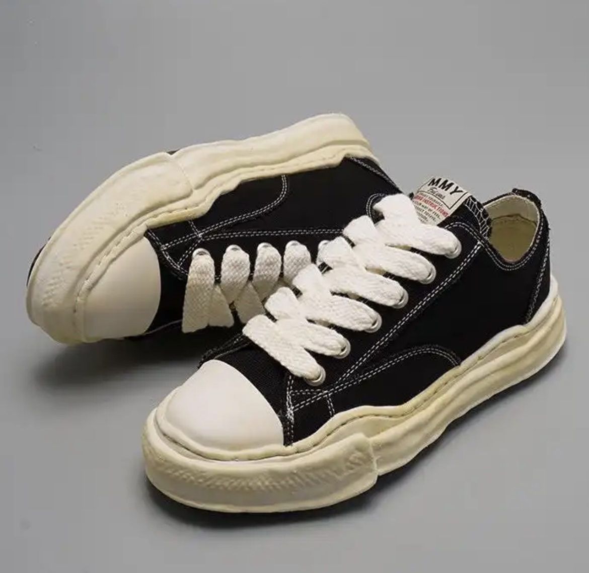 Maison Mihara Yasuhiro SNEAKERS
