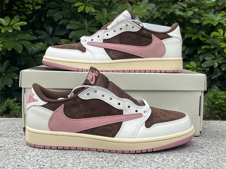 Travis Scott x Air Jordan 1 Low OG PINK BROWN
