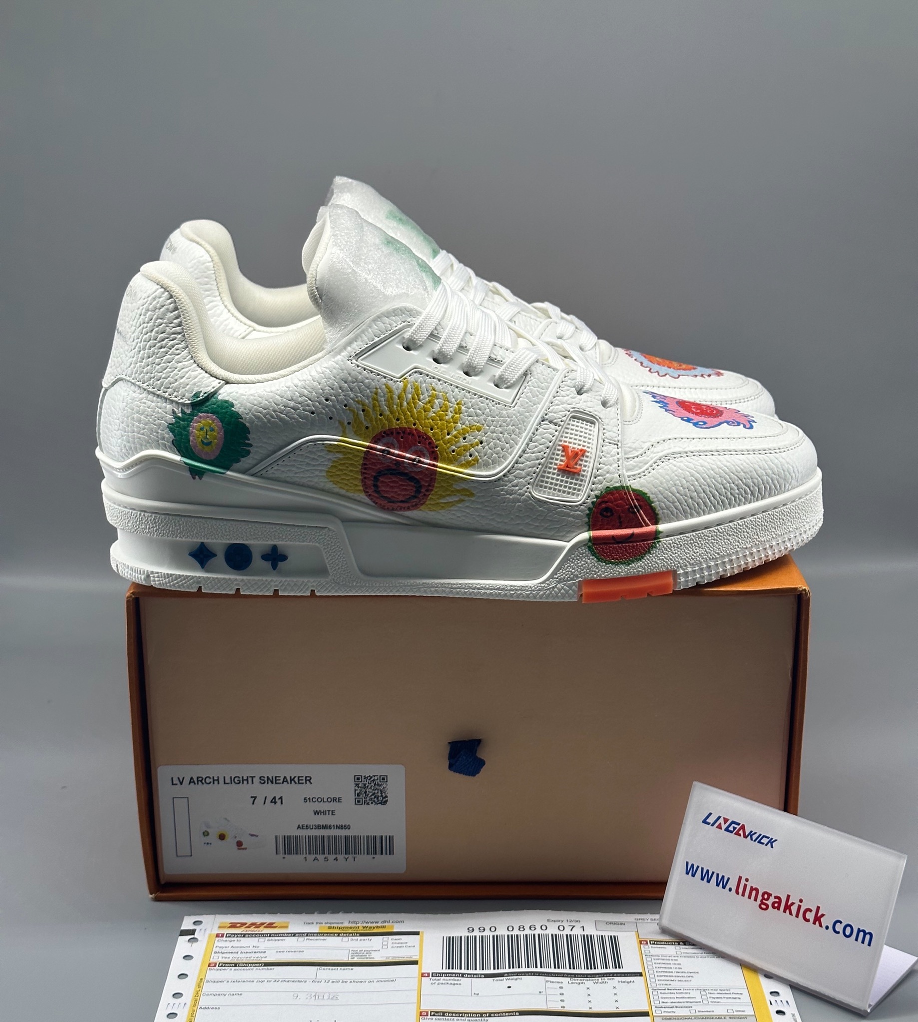 LOUI VUITTO LOW-TOP SNEAKER