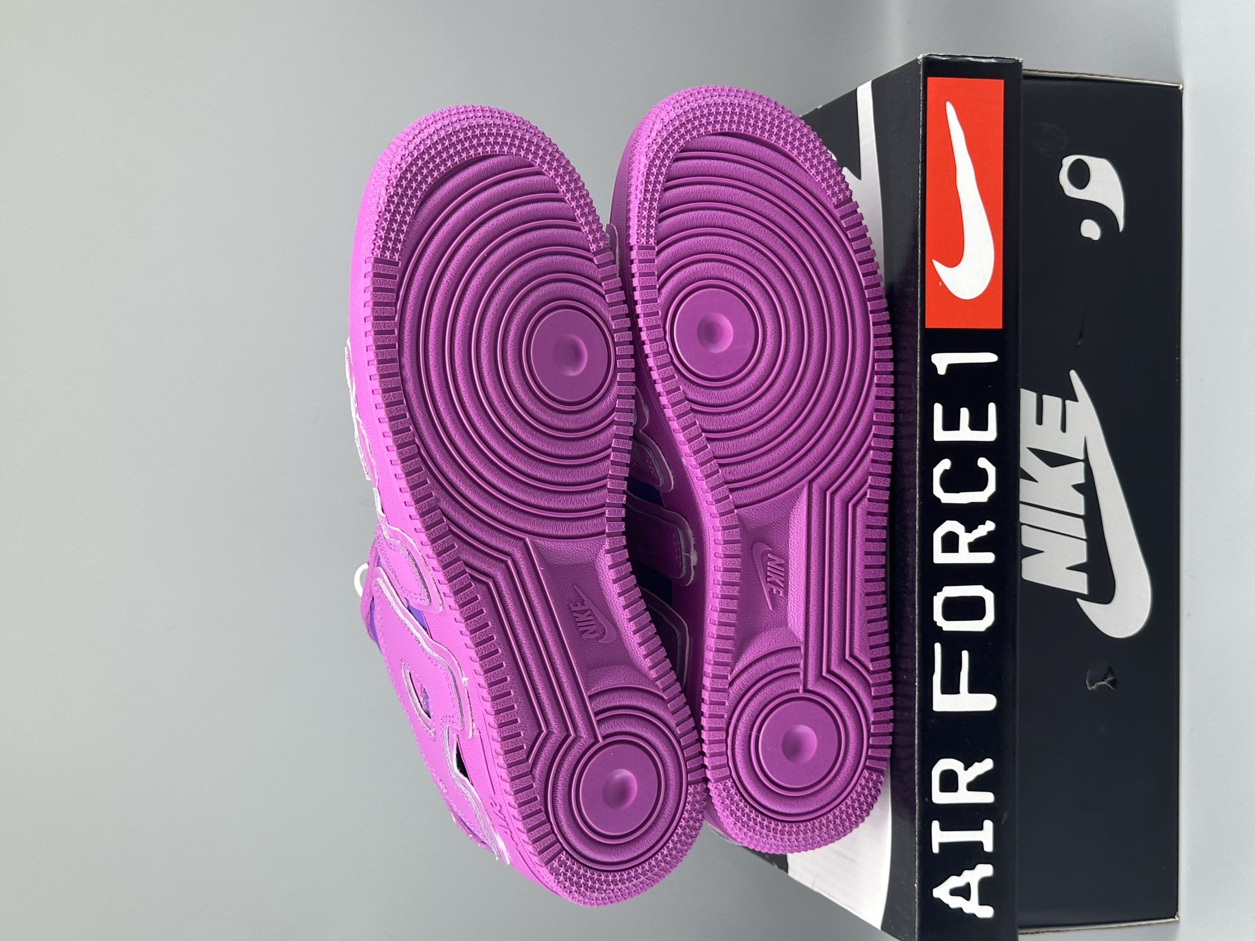 Nike Air Force 1 Low